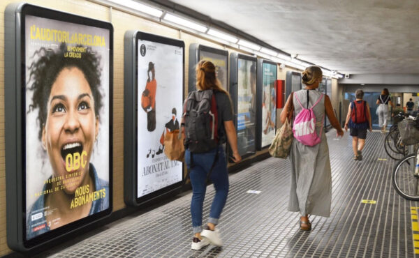 Publicidad en los Ferrocarriles de la Generalitat de Cataluña (FGC)
